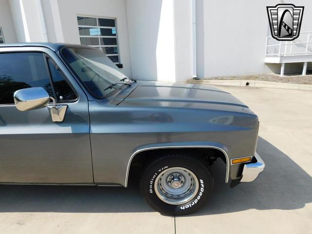 Photo of 1986 Gray Chevrolet C10/K10