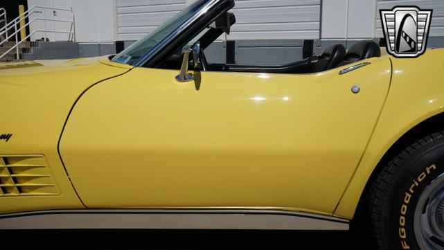 Photo of 1970 Daytona Yellow Chevrolet Corvette