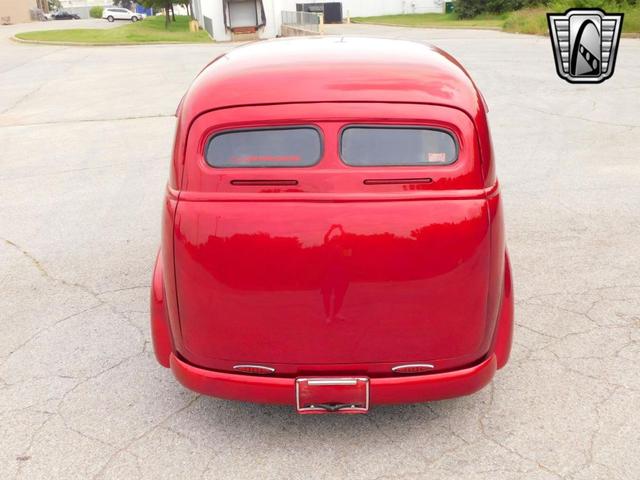 Photo of 1953 Red Chevrolet 3100