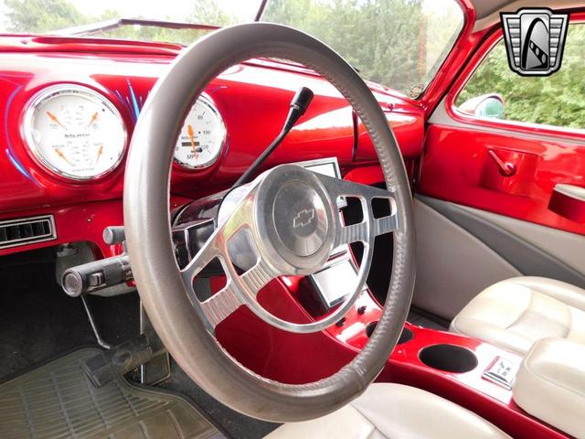 Photo of 1953 Red Chevrolet 3100