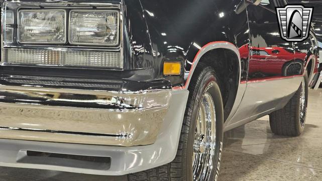 Photo of 1985 Black Chevrolet El Camino