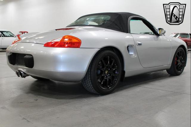 Photo of 2001 Gray Porsche Boxster
