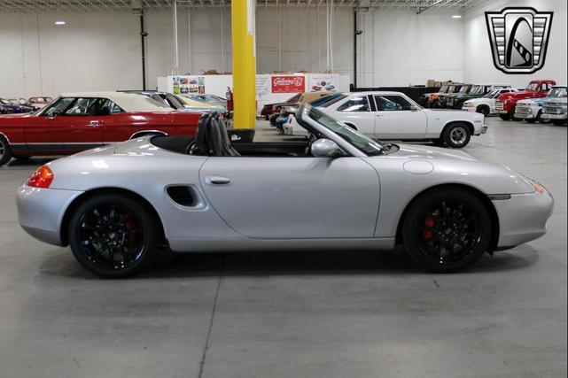 Photo of 2001 Gray Porsche Boxster