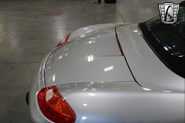 Photo of 2001 Gray Porsche Boxster