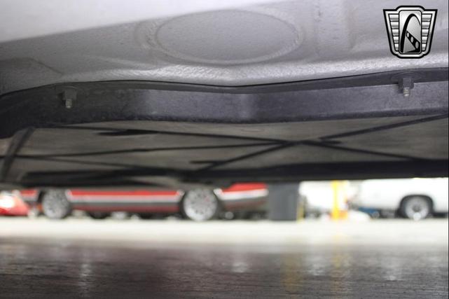 Photo of 2001 Gray Porsche Boxster