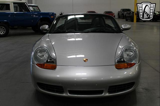 Photo of 2001 Gray Porsche Boxster