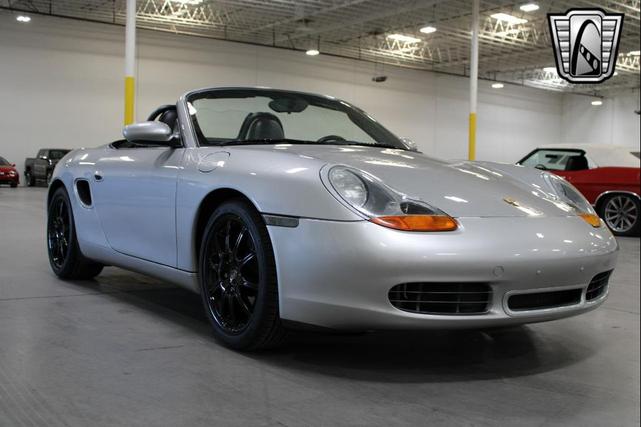 Photo of 2001 Gray Porsche Boxster