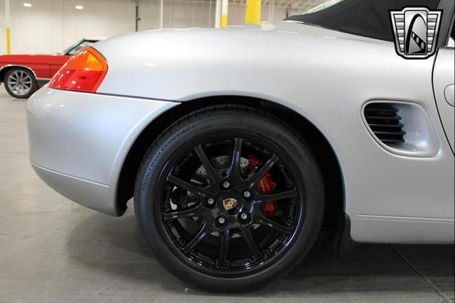 Photo of 2001 Gray Porsche Boxster