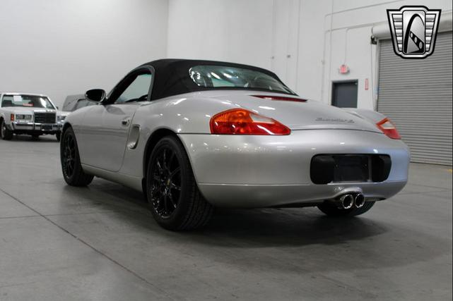 Photo of 2001 Gray Porsche Boxster