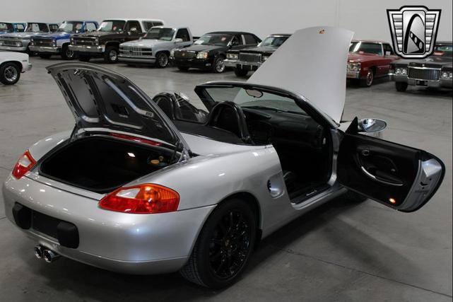Photo of 2001 Gray Porsche Boxster