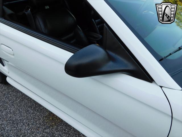 Photo of 1997 White Ford Mustang
