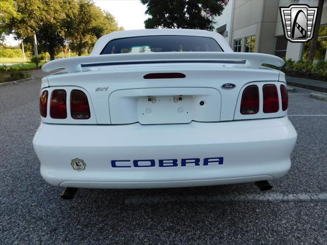 Photo of 1997 White Ford Mustang