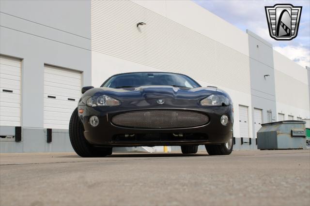 Photo of 2006 Grey Jaguar XKR