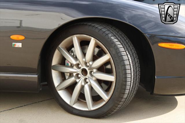 Photo of 2006 Grey Jaguar XKR