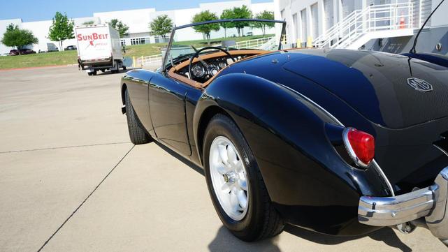 Photo of 1959 Black MG MGA