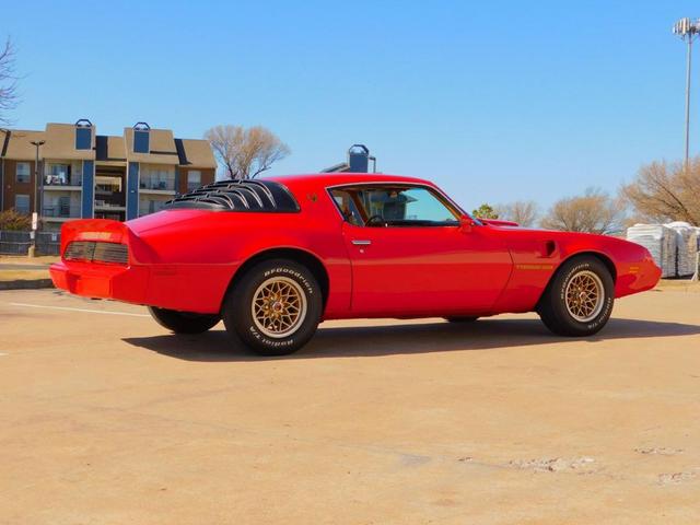Photo of 1980 Red Pontiac Firebird