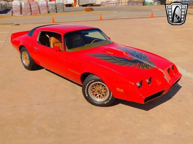 Photo of 1980 Red Pontiac Firebird