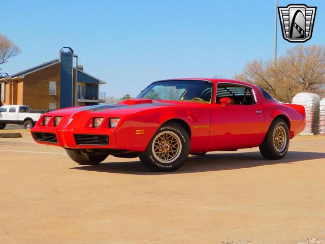 Photo of 1980 Red Pontiac Firebird