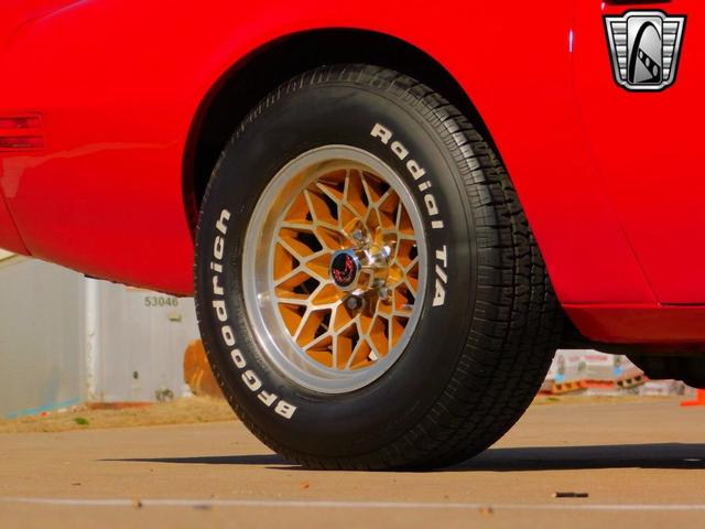 Photo of 1980 Red Pontiac Firebird