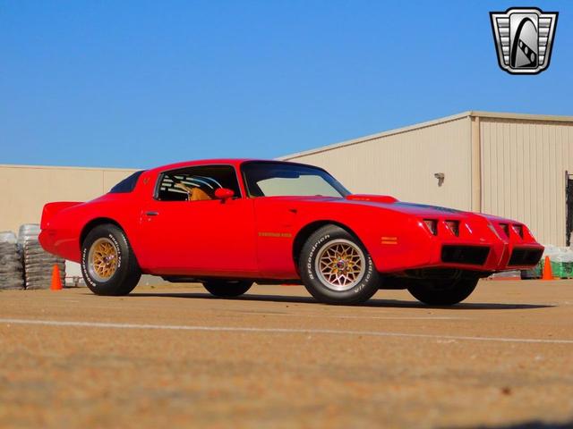 Photo of 1980 Red Pontiac Firebird