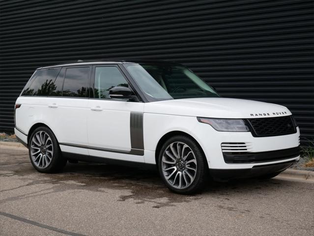 Photo of 2021 White Land Rover Range Rover