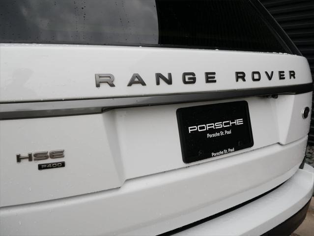 Photo of 2021 White Land Rover Range Rover