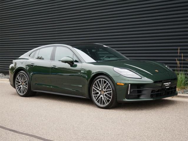 Photo of 2024 Green Porsche Panamera