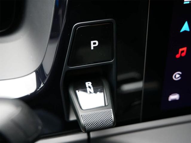 Photo of 2024 Green Porsche Panamera