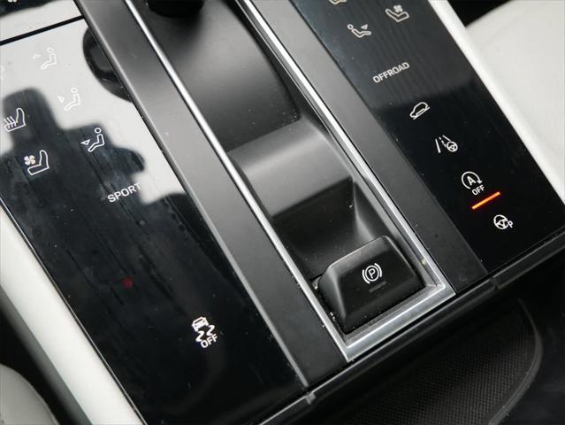 Photo of 2022 Chalk Porsche Macan