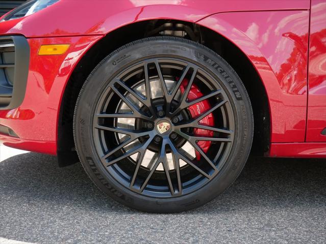 Photo of 2023 Red Porsche Macan