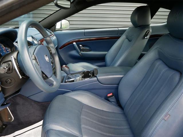 Photo of 2011 Silver Maserati GranTurismo