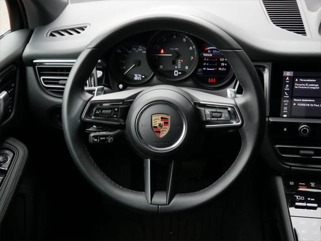 Photo of 2024 Orange Porsche Macan