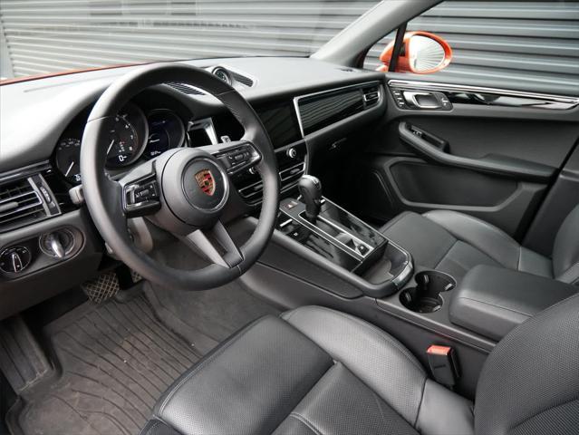 Photo of 2024 Orange Porsche Macan