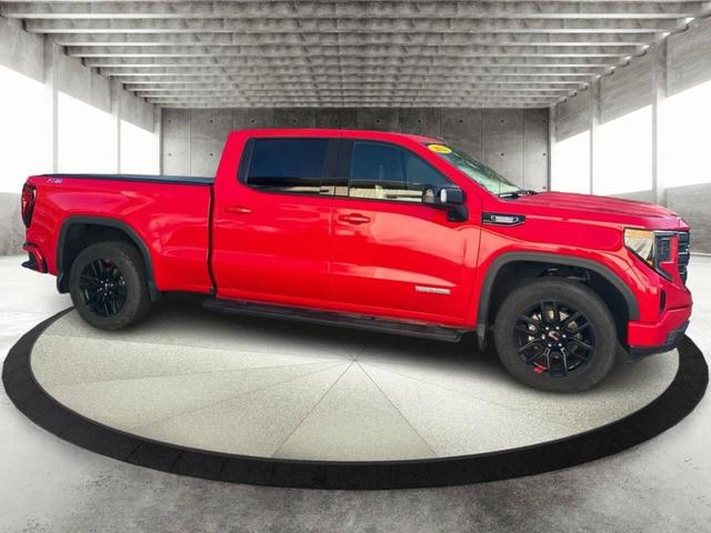 Photo of 2022 Red GMC Sierra 1500