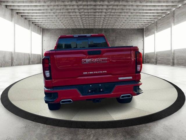 Photo of 2022 Red GMC Sierra 1500