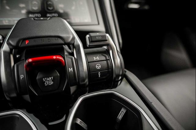 Photo of 2021 Black Lamborghini Urus