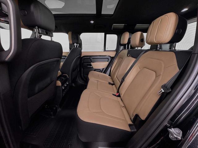 Photo of 2025 Santorini Black Land Rover Defender