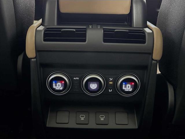 Photo of 2025 Santorini Black Land Rover Defender
