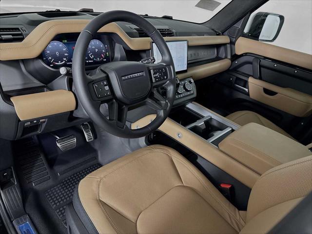 Photo of 2025 Santorini Black Land Rover Defender