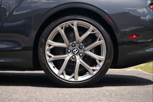 Photo of 2024 Titan Gray Bentley Continental GT