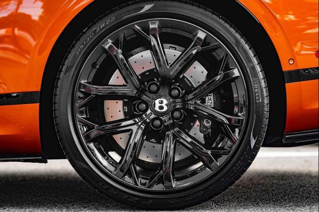 Photo of 2023 Orange Flame Bentley Continental GT