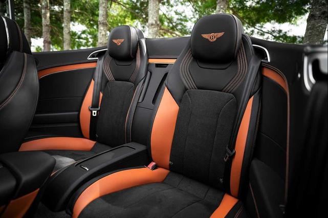 Photo of 2023 Orange Flame Bentley Continental GT