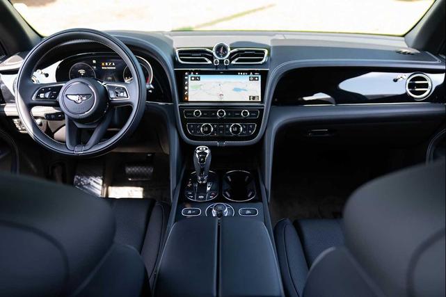 Photo of 2023 Black Bentley Bentayga