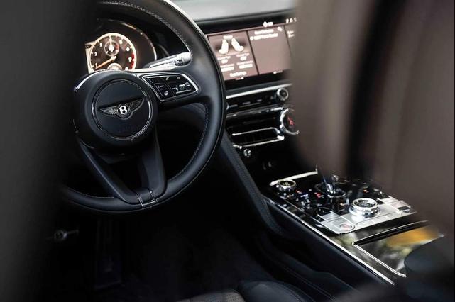 Photo of 2022 Glacier White Bentley Flying Spur