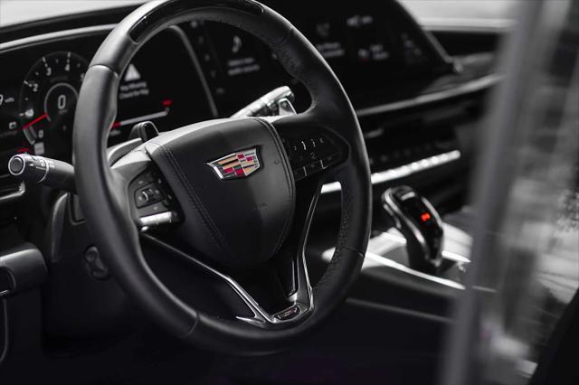Photo of 2024 Black Diamond Tricoat Cadillac Escalade
