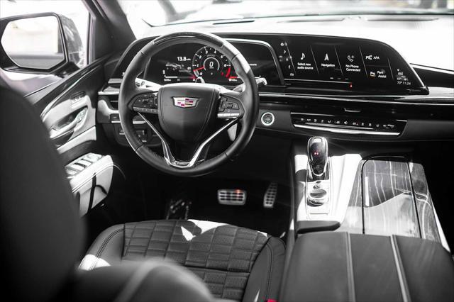 Photo of 2024 Black Diamond Tricoat Cadillac Escalade