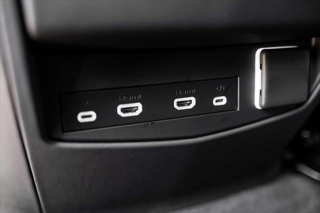 Photo of 2024 Black Diamond Tricoat Cadillac Escalade