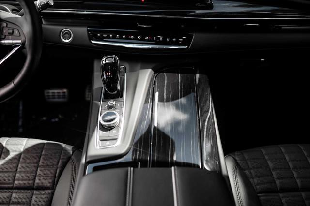 Photo of 2024 Black Diamond Tricoat Cadillac Escalade