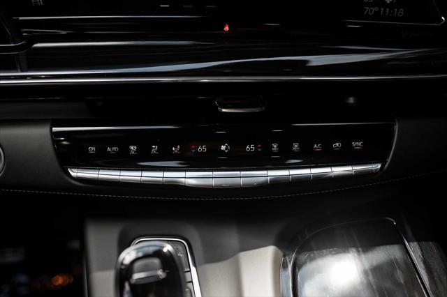 Photo of 2024 Black Diamond Tricoat Cadillac Escalade