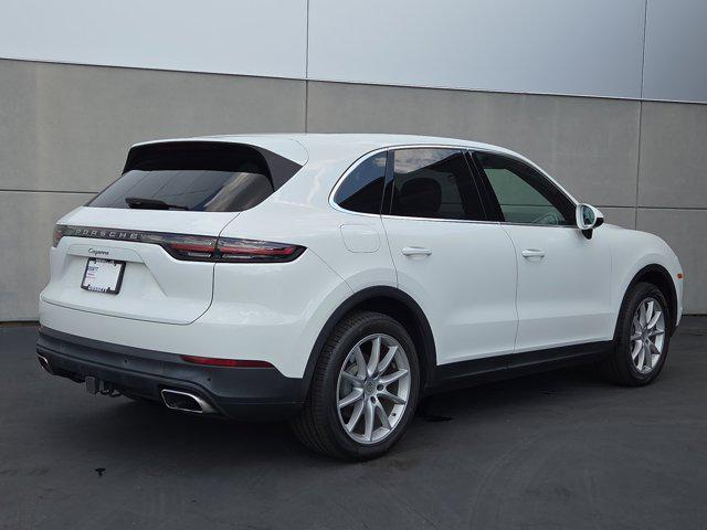 Photo of 2019 White Porsche Cayenne